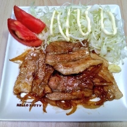 あまり料理をしない私でも美味しくできました♪お肉を柔らかくするためにハチミツをお肉に塗って30分程置いてみました。